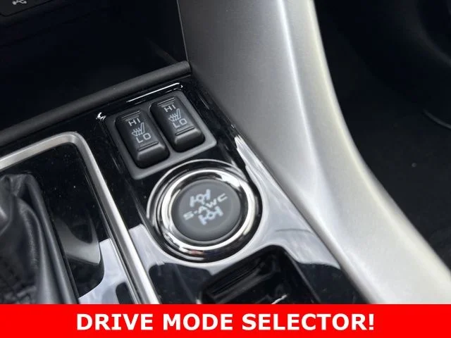 Nuevos MITSUBISHI ECLIPSE CROSS à Estados chez autogozo