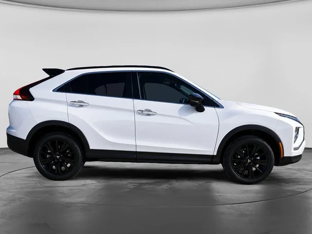 Nuevos MITSUBISHI ECLIPSE CROSS à Estados chez autogozo