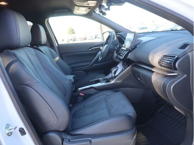 Nuevos MITSUBISHI ECLIPSE CROSS à Estados chez autogozo