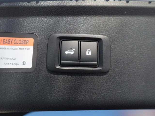 Nuevos MITSUBISHI ECLIPSE CROSS à Estados chez autogozo