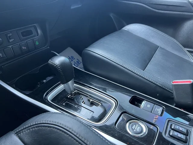 SEMINUEVOS MITSUBISHI Outlander a Estados en autogozo