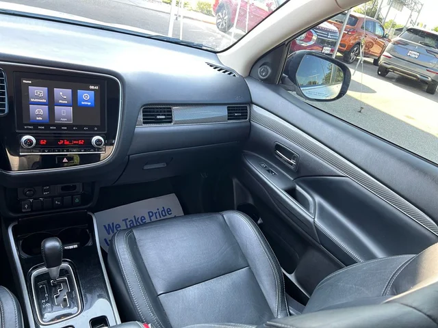 SEMINUEVOS MITSUBISHI Outlander a Estados en autogozo