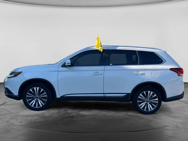 SEMINUEVOS MITSUBISHI Outlander a Estados en autogozo