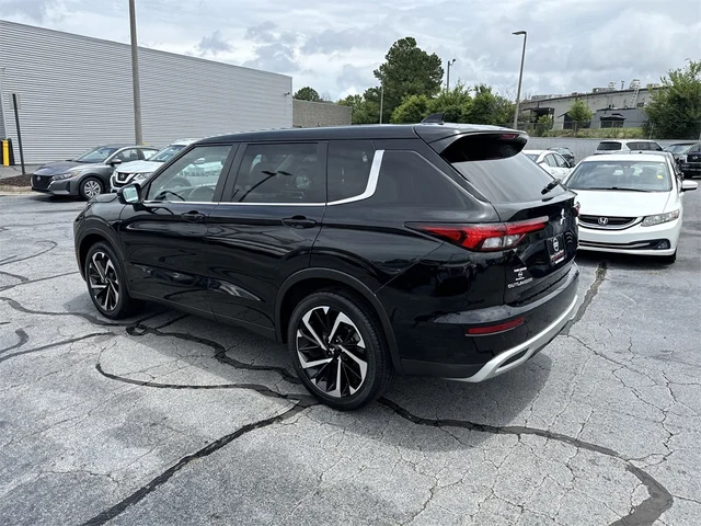 SEMINUEVOS MITSUBISHI Outlander at Kennesaw, in Town Center Nissan