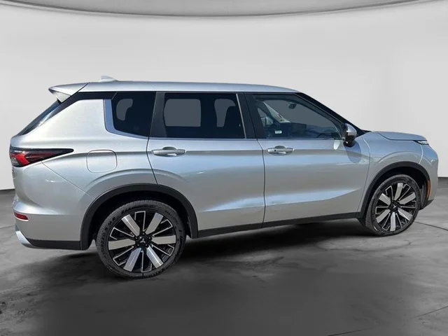 SEMINUEVOS MITSUBISHI Outlander a Estados en autogozo