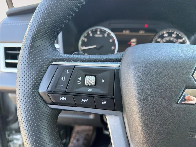 SEMINUEVOS MITSUBISHI Outlander a Estados en autogozo