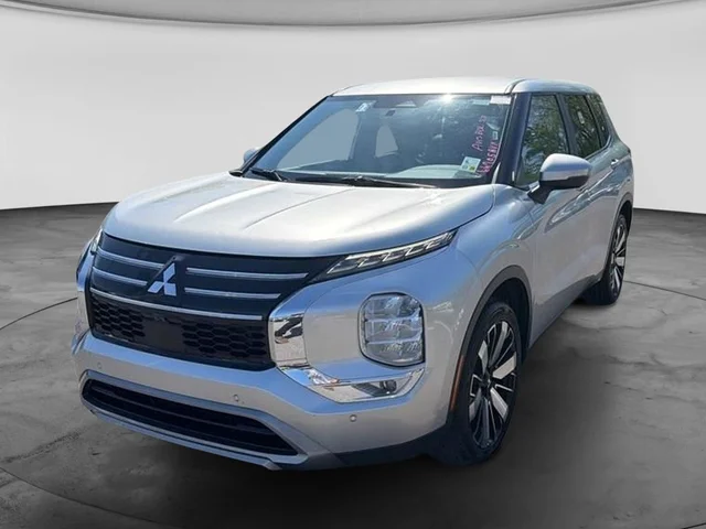 SEMINUEVOS MITSUBISHI Outlander a Estados en autogozo