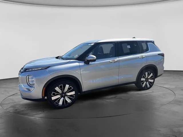 SEMINUEVOS MITSUBISHI Outlander a Estados en autogozo
