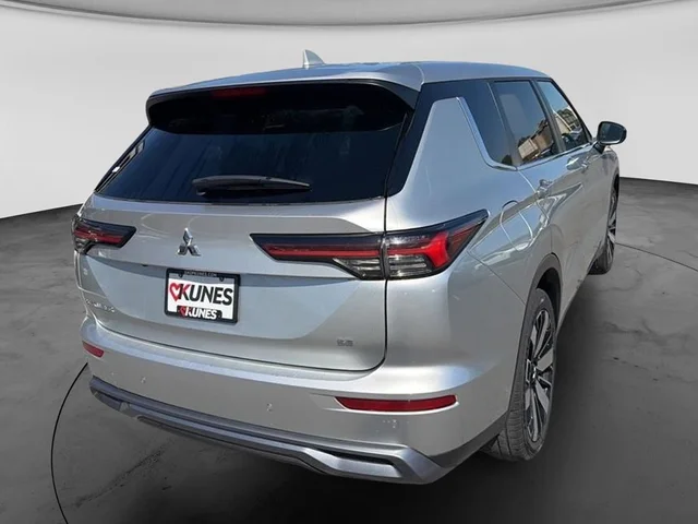 SEMINUEVOS MITSUBISHI Outlander a Estados en autogozo