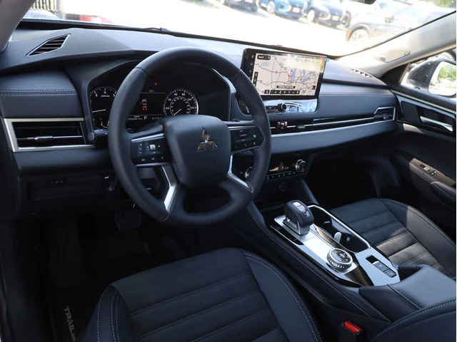 Nuevos MITSUBISHI OUTLANDER à Estados chez autogozo