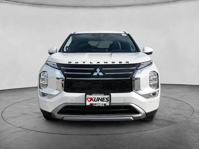 Nuevos MITSUBISHI OUTLANDER à Estados chez autogozo