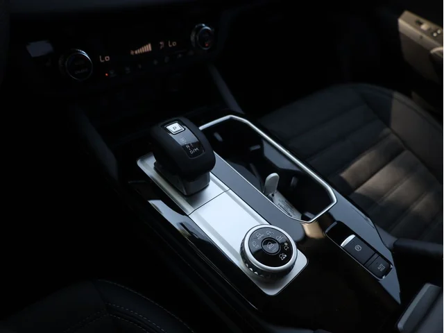 Nuevos MITSUBISHI OUTLANDER à Estados chez autogozo