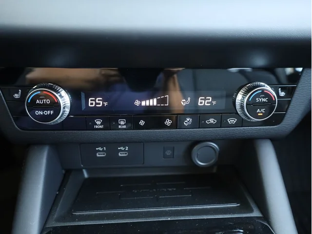 Nuevos MITSUBISHI OUTLANDER à Estados chez autogozo