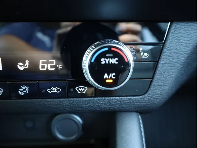 Nuevos MITSUBISHI OUTLANDER à Estados chez autogozo
