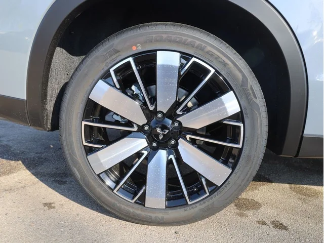 Nuevos MITSUBISHI OUTLANDER à Estados chez autogozo