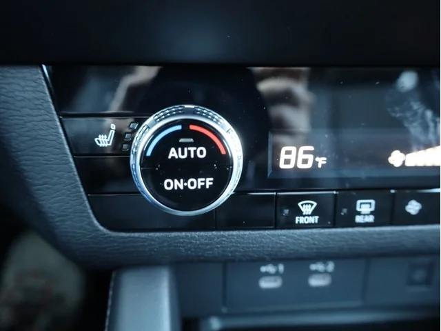 Nuevos MITSUBISHI OUTLANDER à Estados chez autogozo