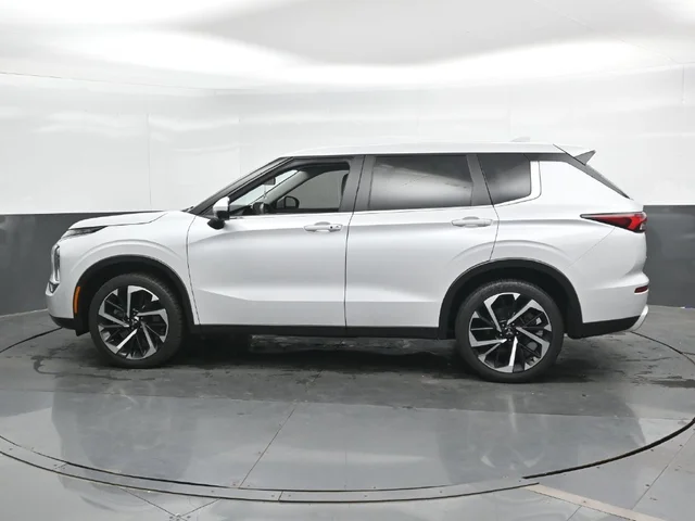 SEMINUEVOS MITSUBISHI Outlander a Estados en autogozo