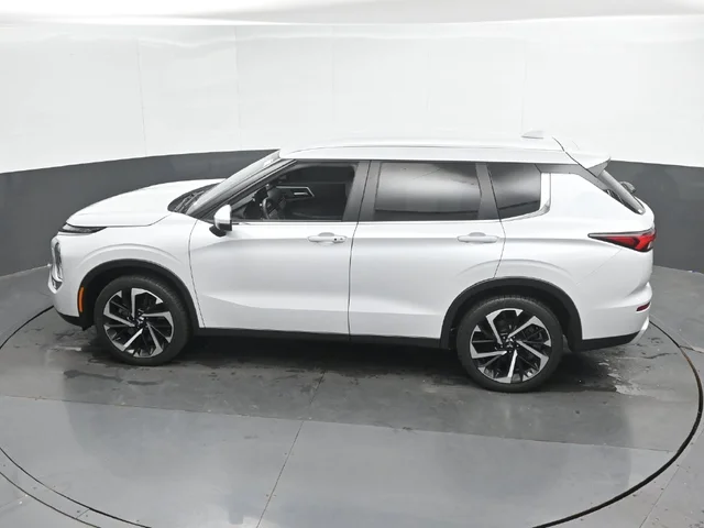 SEMINUEVOS MITSUBISHI Outlander a Estados en autogozo