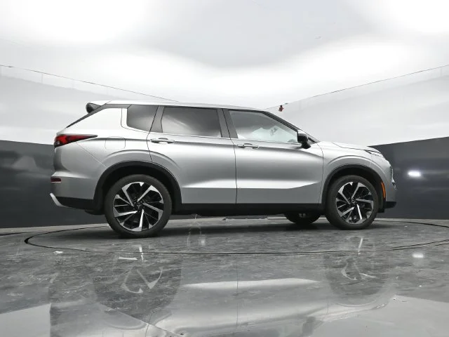 SEMINUEVOS MITSUBISHI Outlander a Estados en autogozo