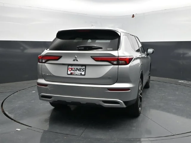 SEMINUEVOS MITSUBISHI Outlander a Estados en autogozo
