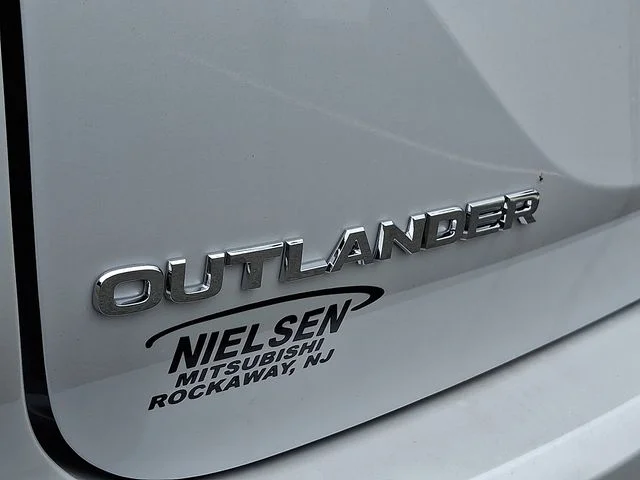 Nuevos MITSUBISHI OUTLANDER à Estados chez autogozo