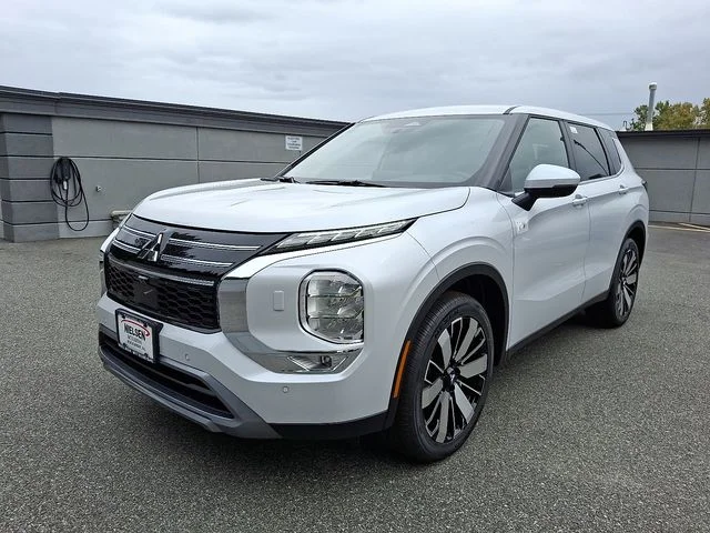Nuevos MITSUBISHI OUTLANDER à Estados chez autogozo