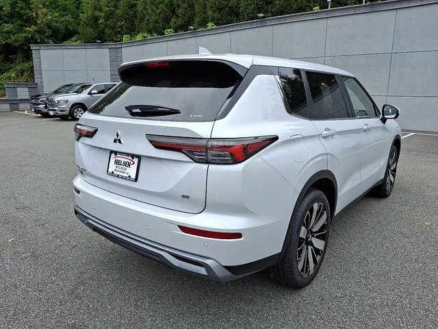 Nuevos MITSUBISHI OUTLANDER à Estados chez autogozo
