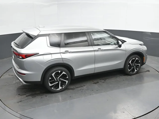 SEMINUEVOS MITSUBISHI Outlander a Estados en autogozo