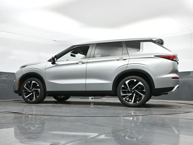 SEMINUEVOS MITSUBISHI Outlander a Estados en autogozo
