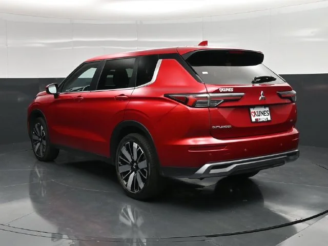 SEMINUEVOS MITSUBISHI Outlander a Estados en autogozo