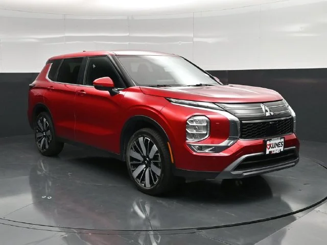 SEMINUEVOS MITSUBISHI Outlander a Estados en autogozo