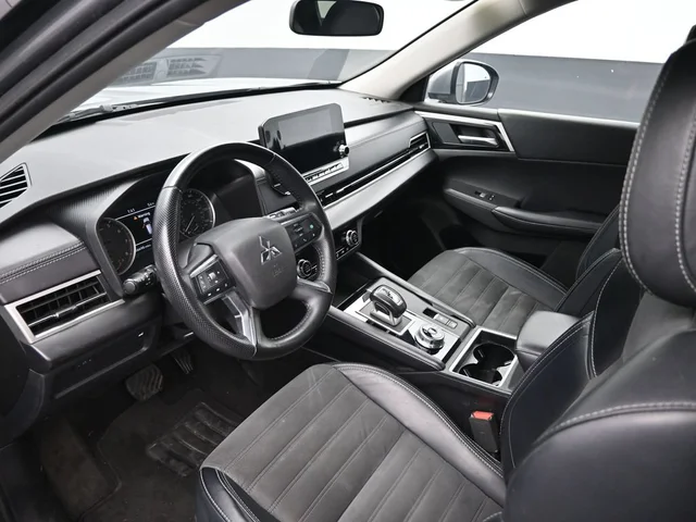 SEMINUEVOS MITSUBISHI Outlander a Estados en autogozo