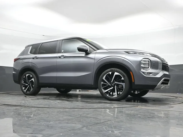 SEMINUEVOS MITSUBISHI Outlander a Estados en autogozo