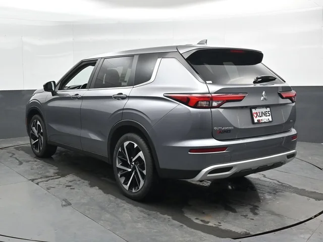 SEMINUEVOS MITSUBISHI Outlander a Estados en autogozo