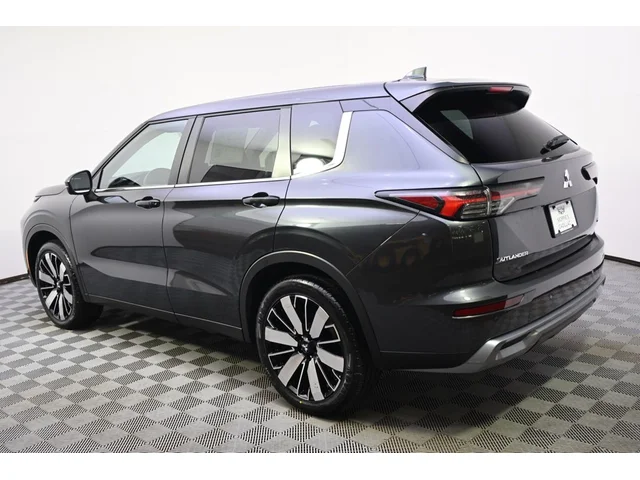 SEMINUEVOS MITSUBISHI Outlander a Estados en autogozo
