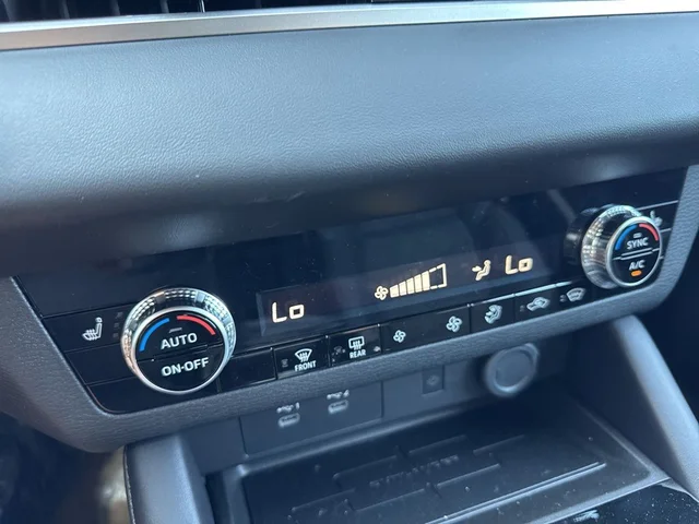 Nuevos MITSUBISHI OUTLANDER à Estados chez autogozo