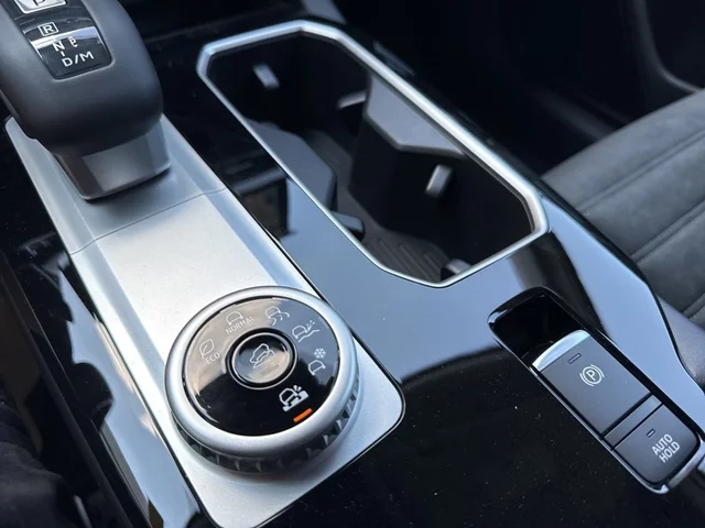 Nuevos MITSUBISHI OUTLANDER à Estados chez autogozo