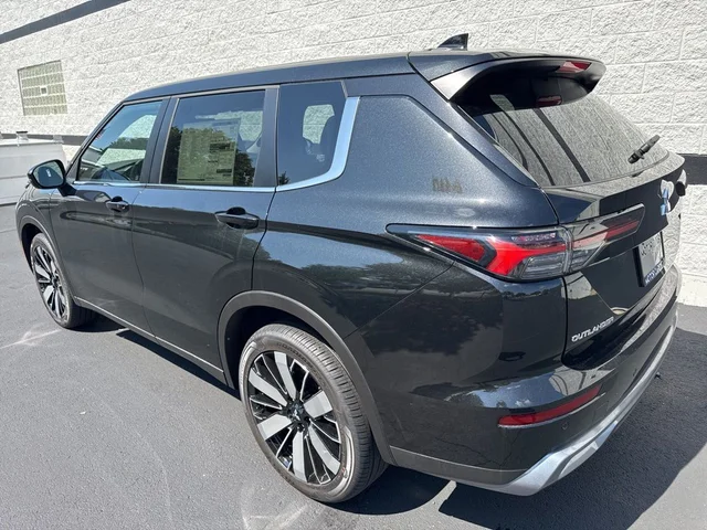 Nuevos MITSUBISHI OUTLANDER à Estados chez autogozo