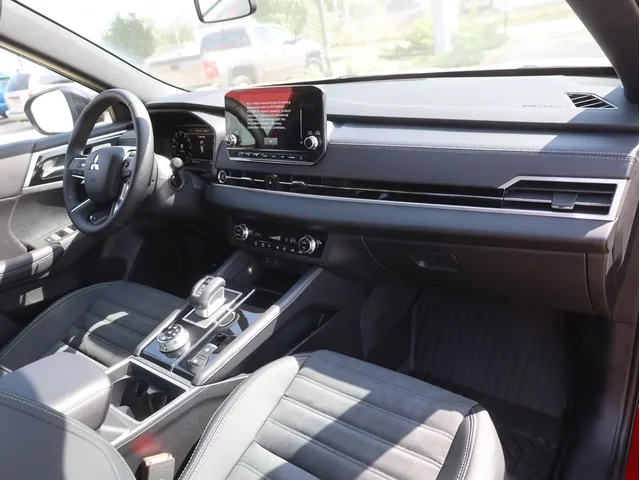 SEMINUEVOS MITSUBISHI Outlander a Estados en autogozo