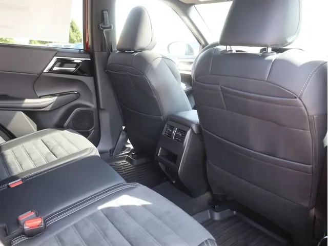 SEMINUEVOS MITSUBISHI Outlander a Estados en autogozo