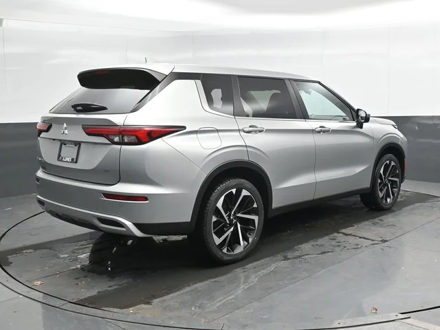 SEMINUEVOS MITSUBISHI Outlander a Estados en autogozo
