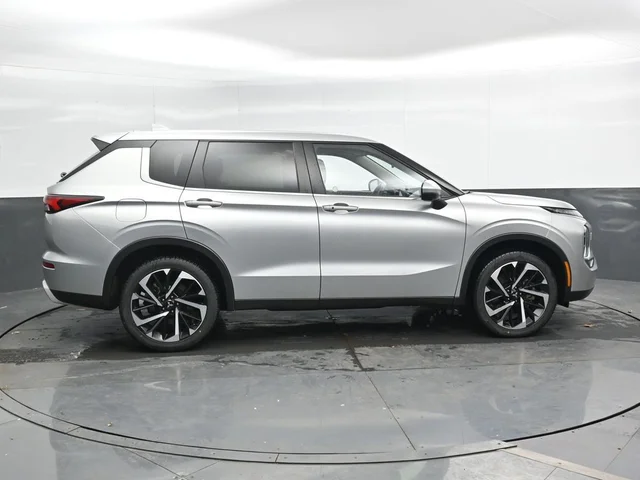 SEMINUEVOS MITSUBISHI Outlander a Estados en autogozo