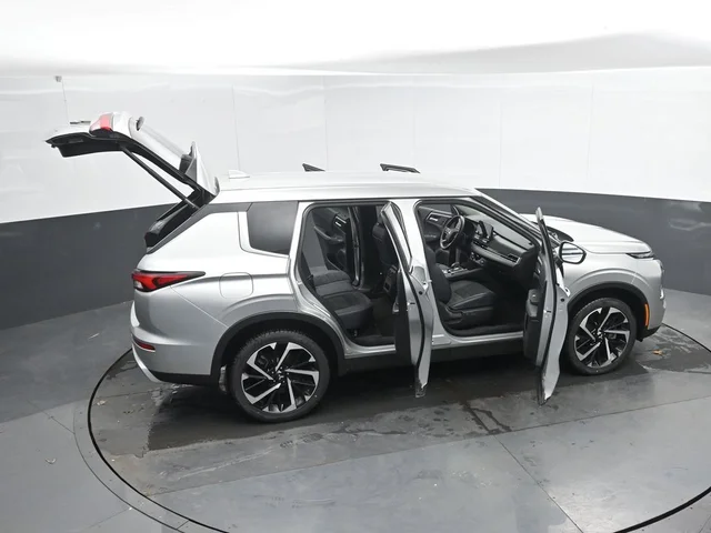 SEMINUEVOS MITSUBISHI Outlander a Estados en autogozo