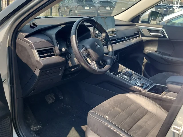 SEMINUEVOS MITSUBISHI Outlander a Estados en autogozo