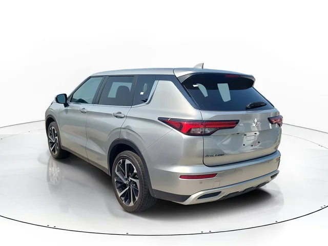 SEMINUEVOS MITSUBISHI Outlander a Estados en autogozo