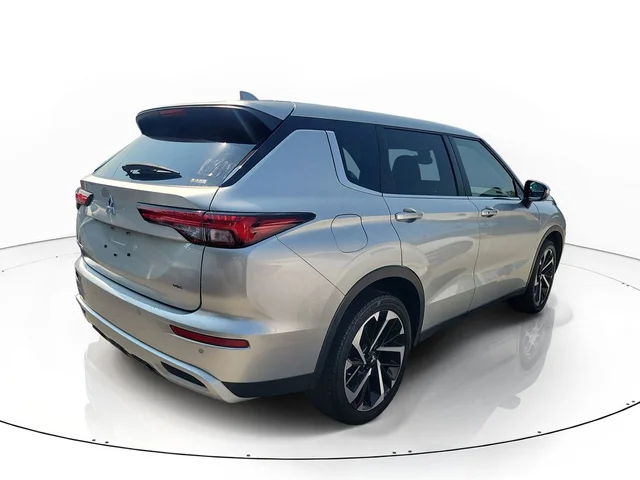 SEMINUEVOS MITSUBISHI Outlander a Estados en autogozo