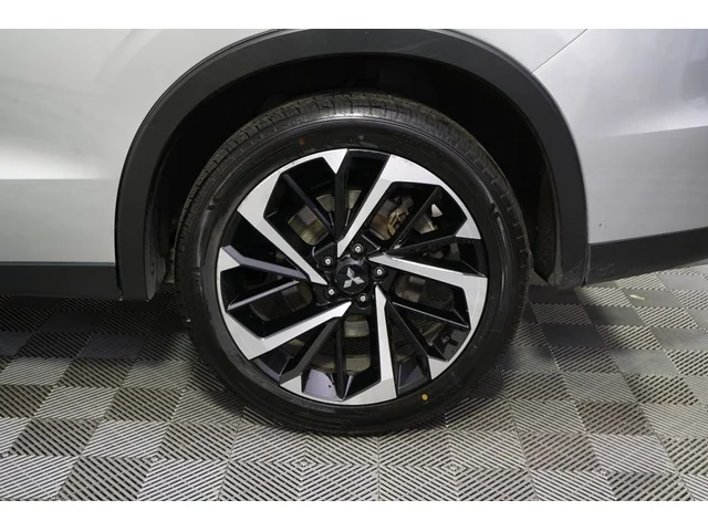SEMINUEVOS MITSUBISHI Outlander a Estados en autogozo