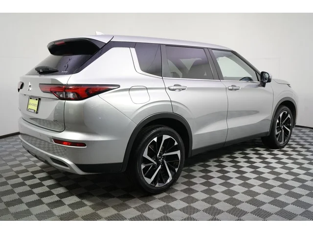 SEMINUEVOS MITSUBISHI Outlander a Estados en autogozo