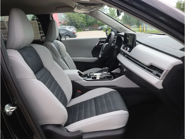 Nuevos MITSUBISHI OUTLANDER à Estados chez autogozo