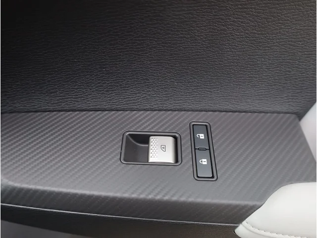 Nuevos MITSUBISHI OUTLANDER à Estados chez autogozo